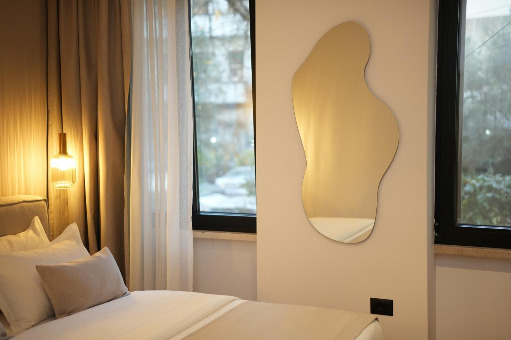 Nea Deluxe Apart-Hotel Tirana Exterior foto